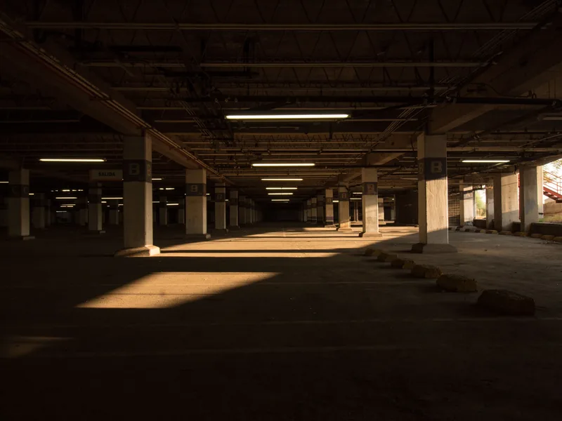 Sous-sol et garage à isoler sous le plancher — Rennes